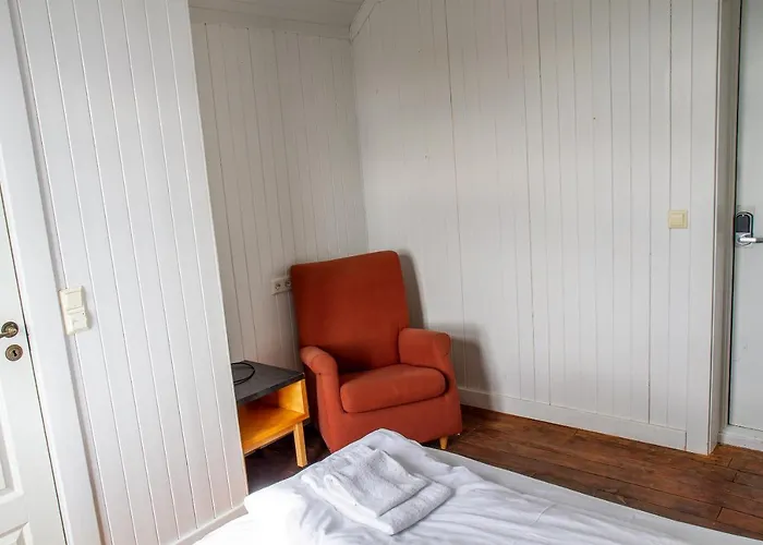 Fast Hotel Henningsvaer